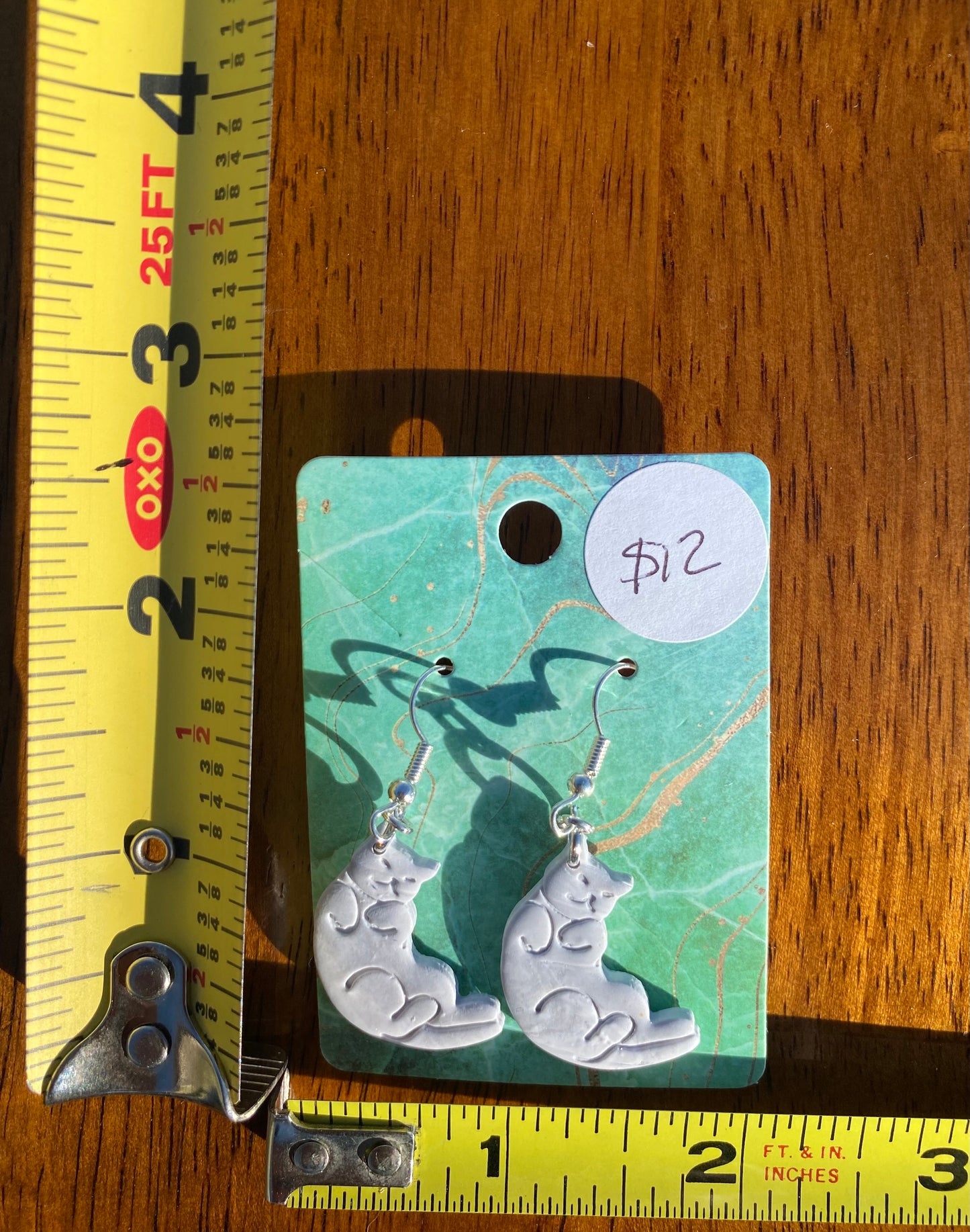 Kitty Crescent Moon Earrings (Variation 1)