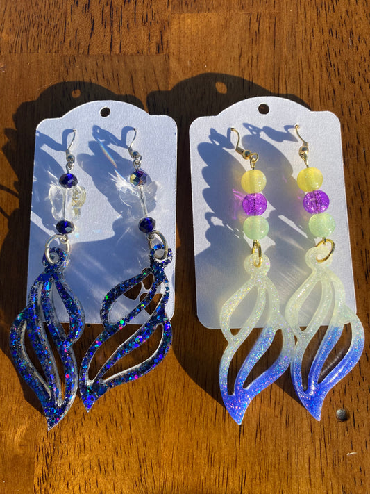 Glittery Swoop Dangle Earrings